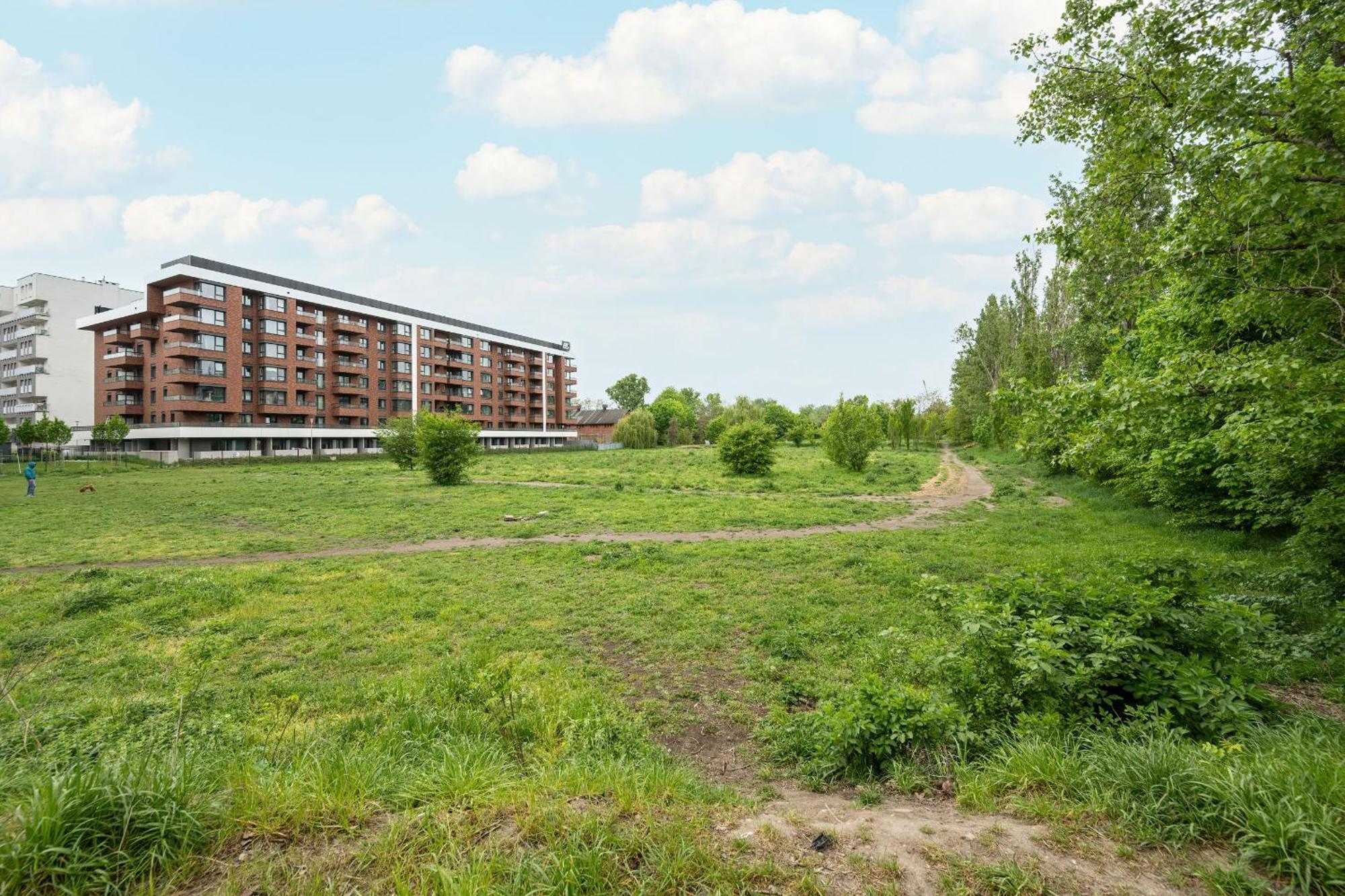 Mieszczanska Modern With Balcony & Free Parking By Renters Wroclaw
